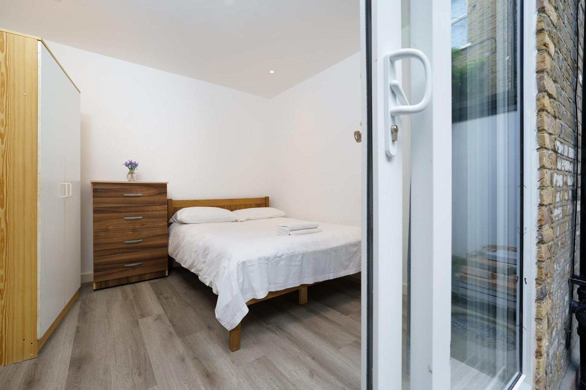 Modern Apartment In South West Londra Dış mekan fotoğraf